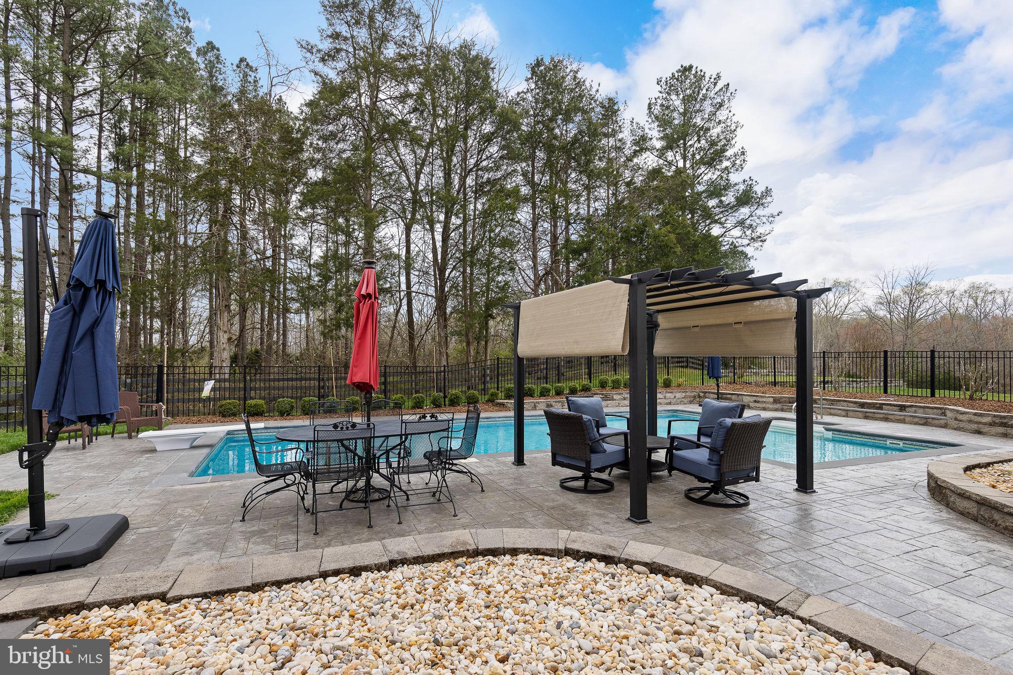 43 Winning Colors Rd