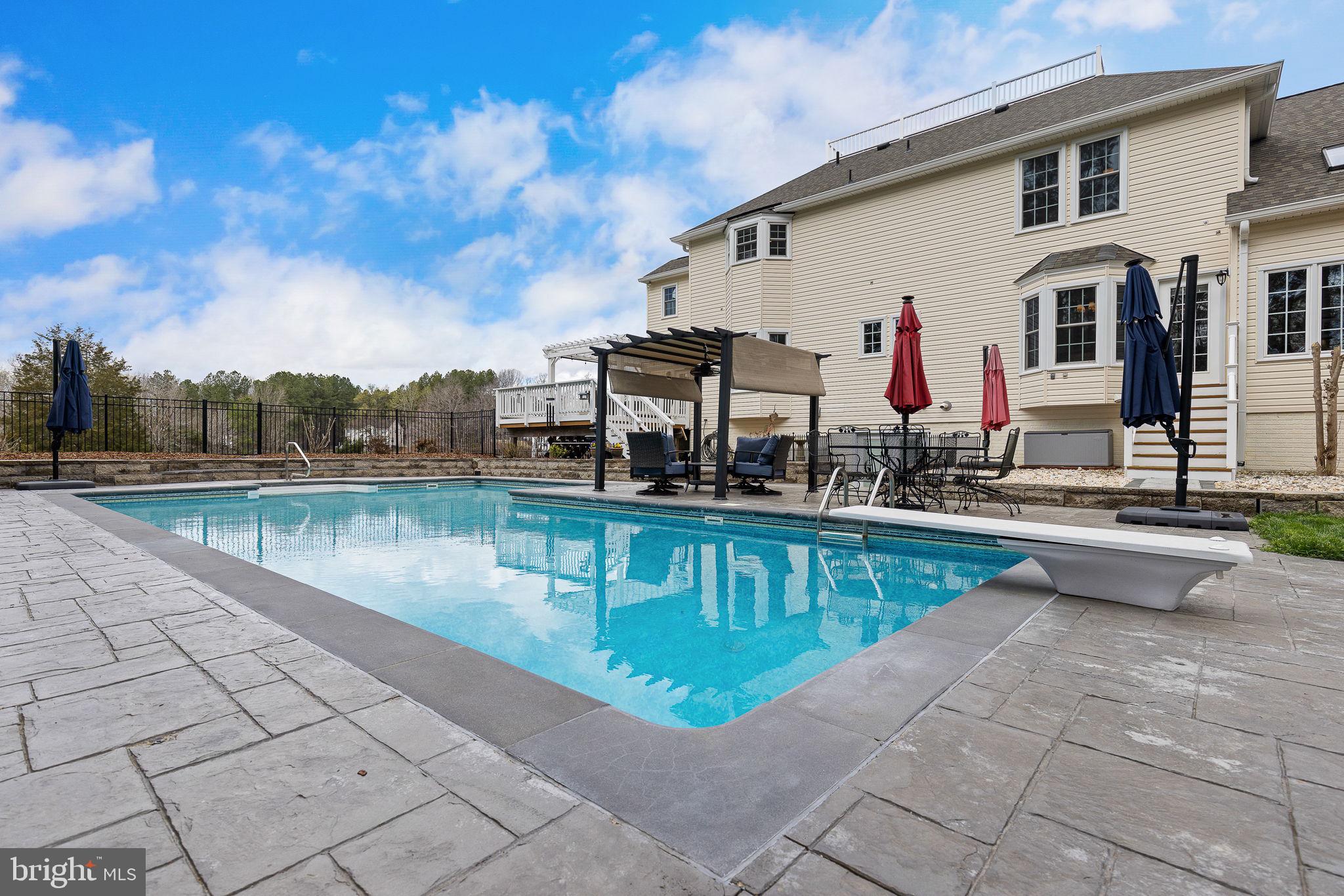 43 Winning Colors Rd