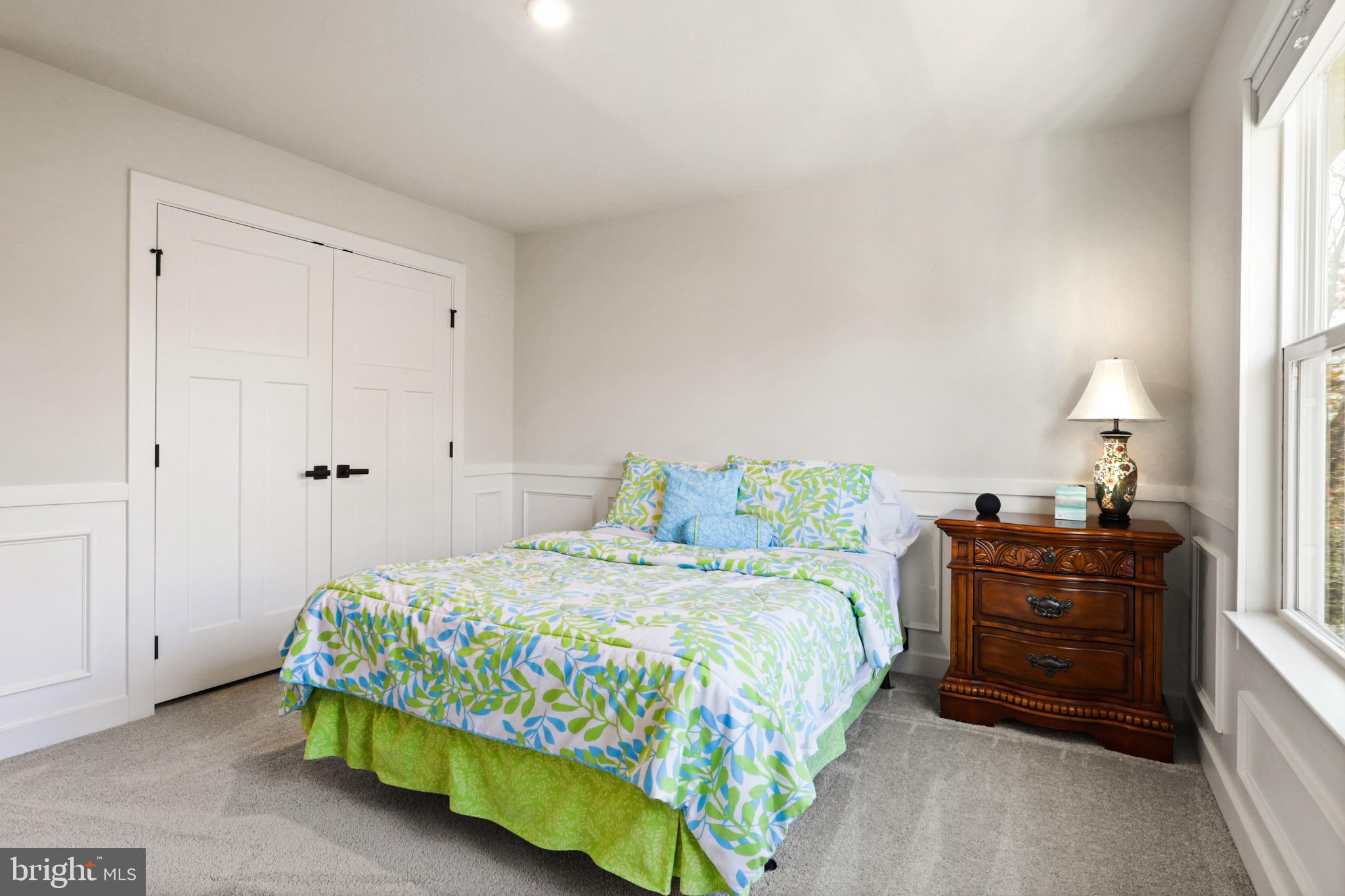 212 Southern View Dr