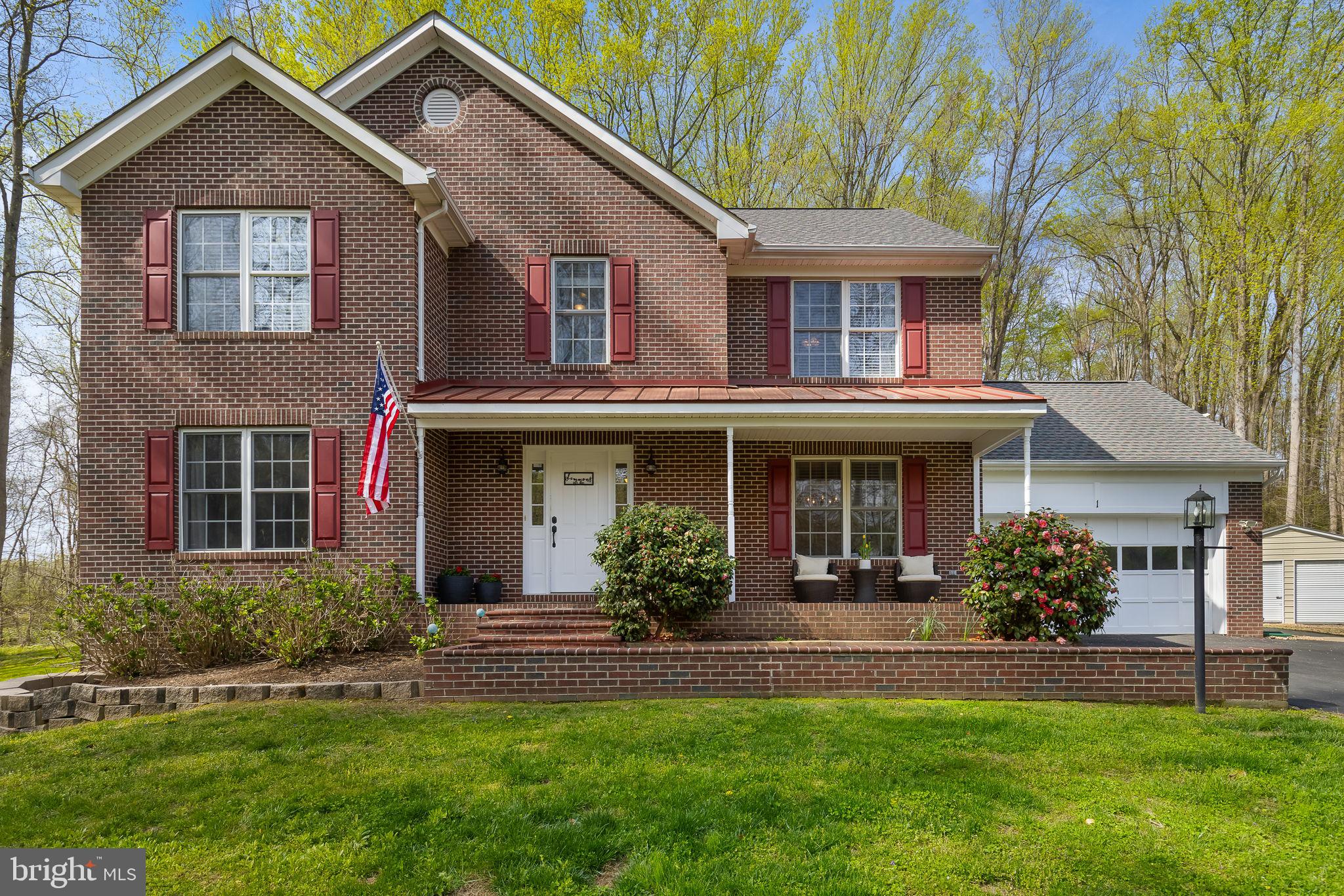 1 Brooke Crest Ln
