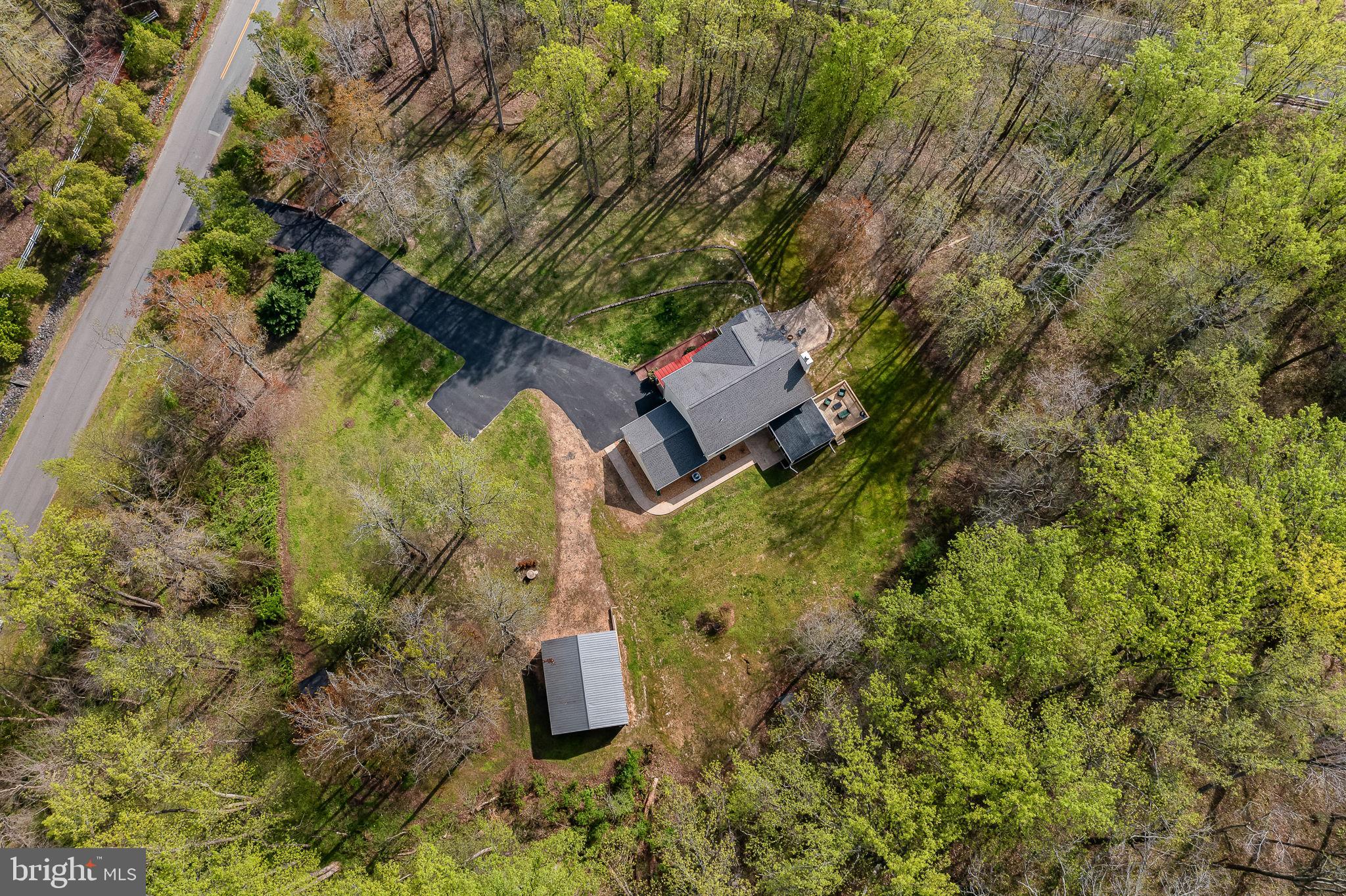 1 Brooke Crest Ln
