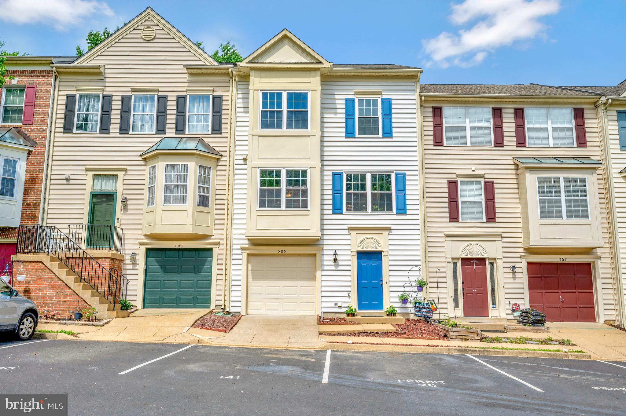 505 Waters Cove Ct
