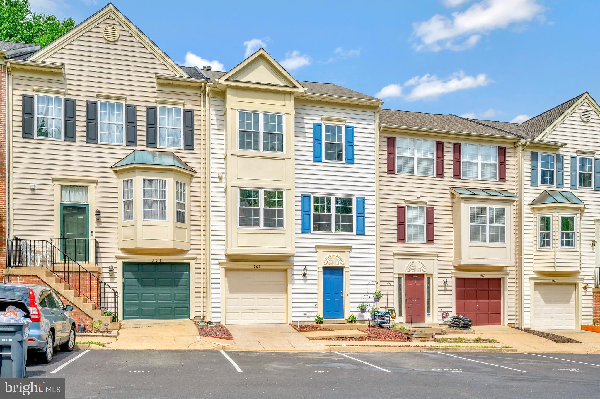 505 Waters Cove Ct