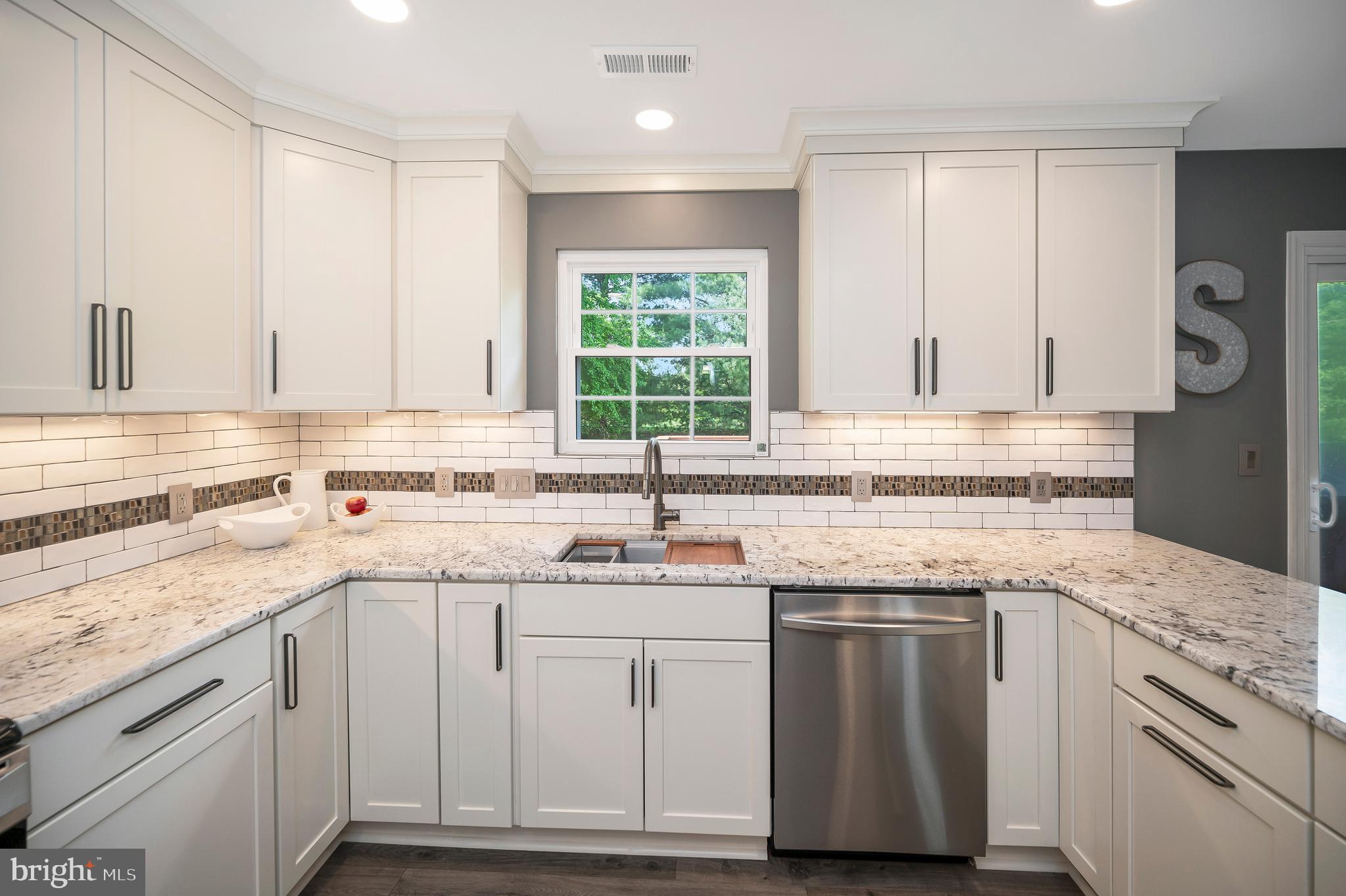 505 Waters Cove Ct