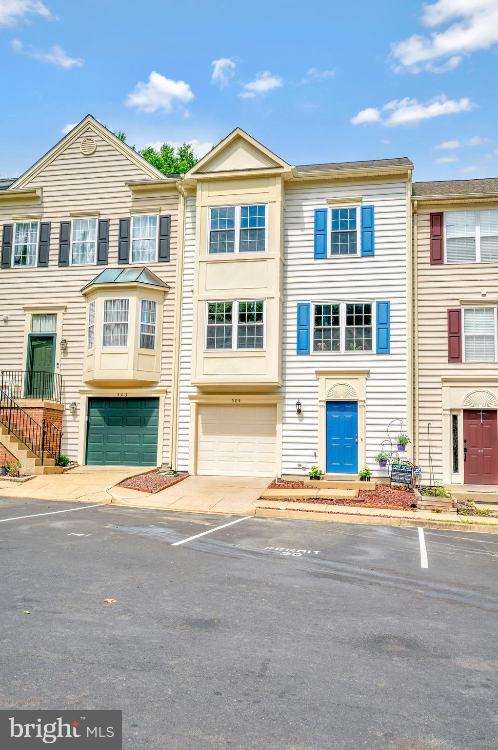 505 Waters Cove Ct