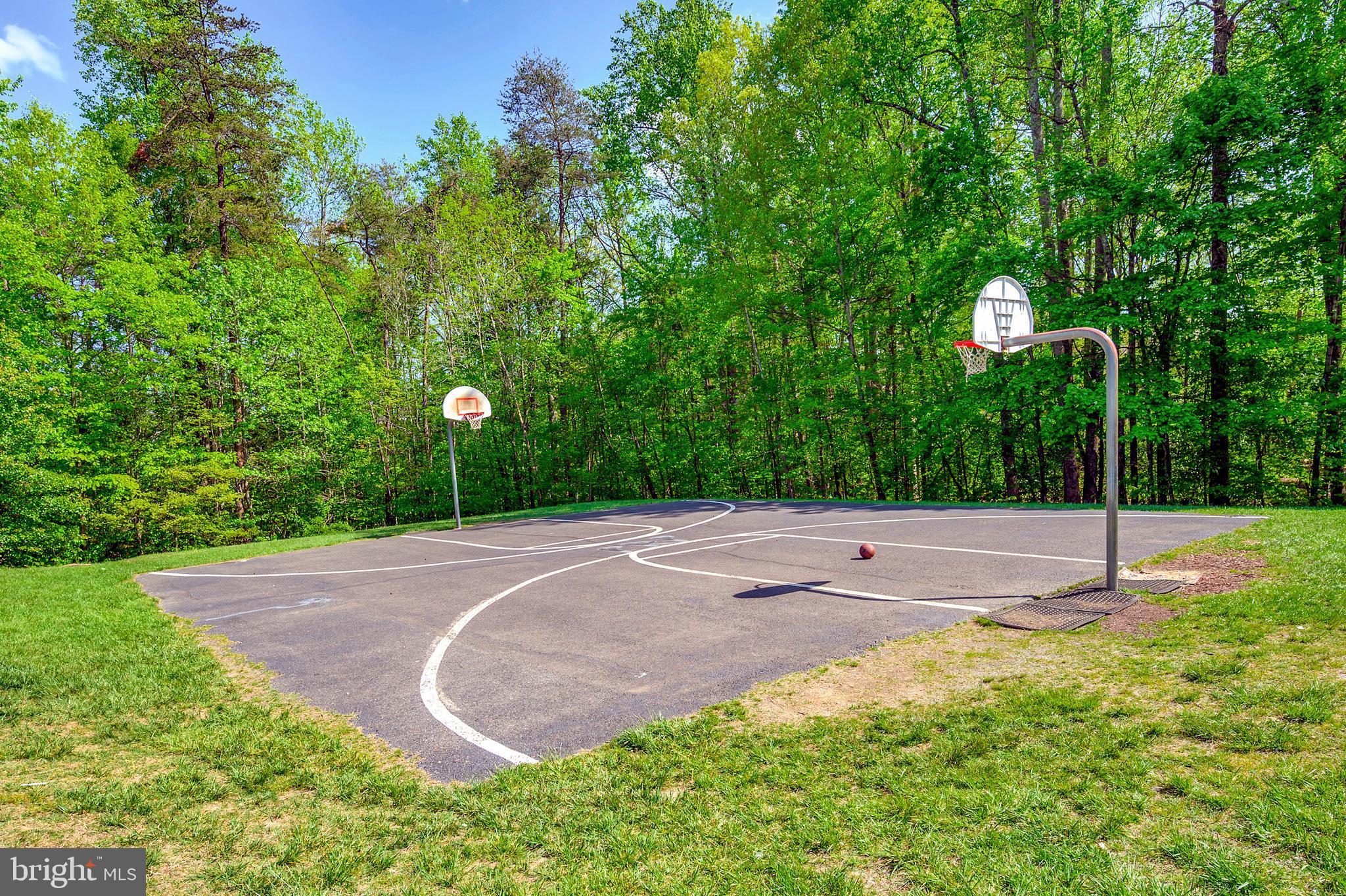 505 Waters Cove Ct