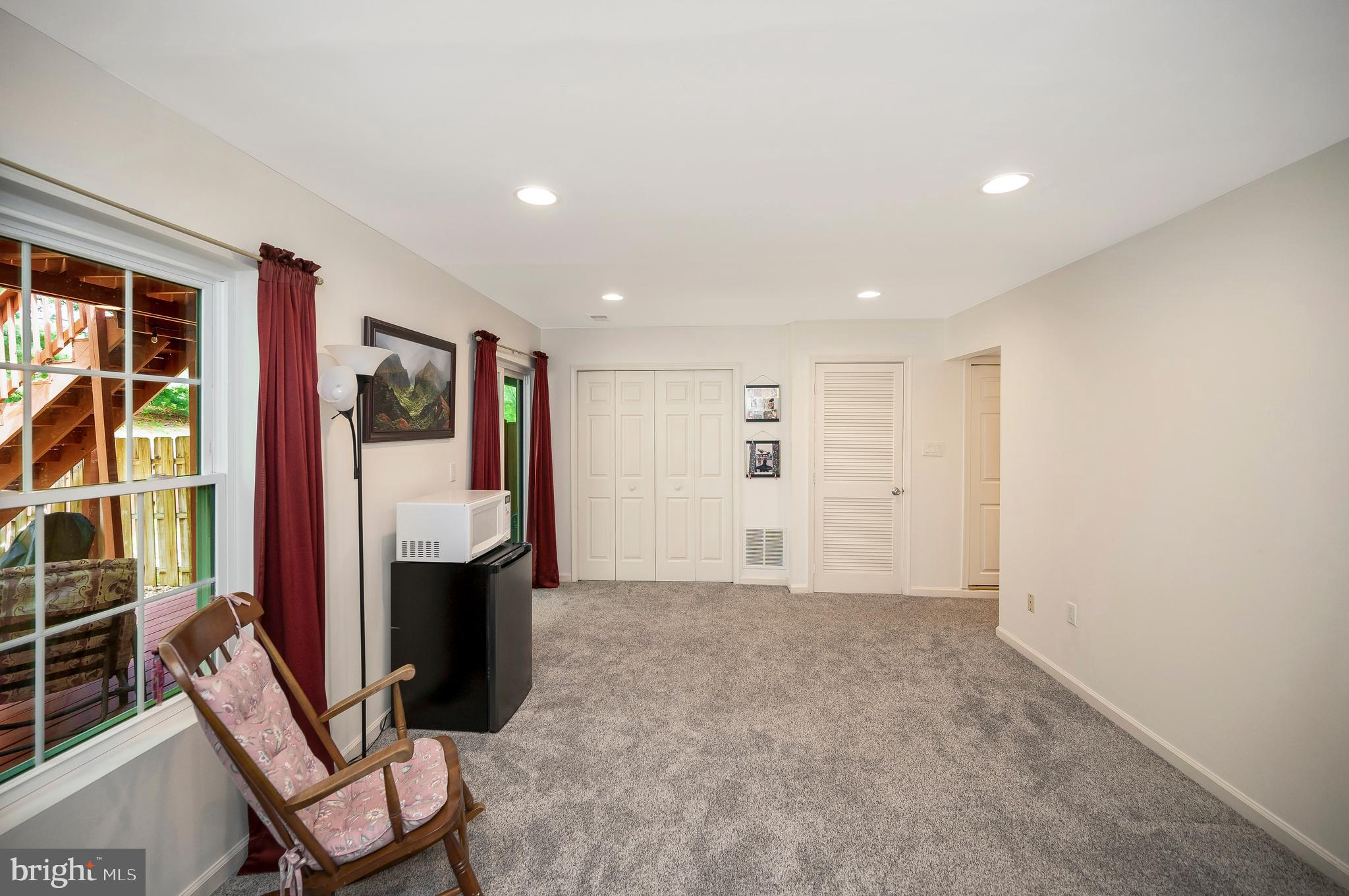 505 Waters Cove Ct