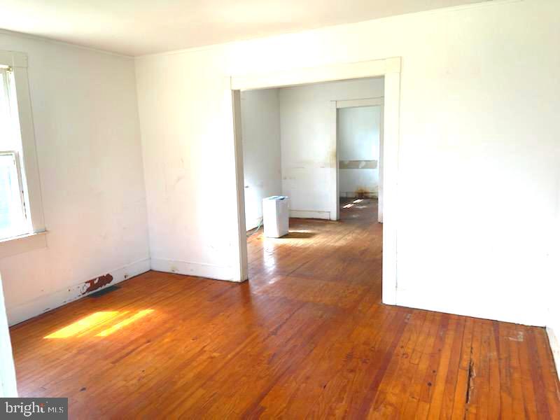 112 Hoyt St