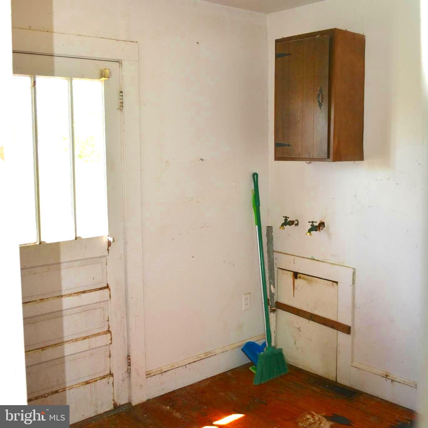 112 Hoyt St