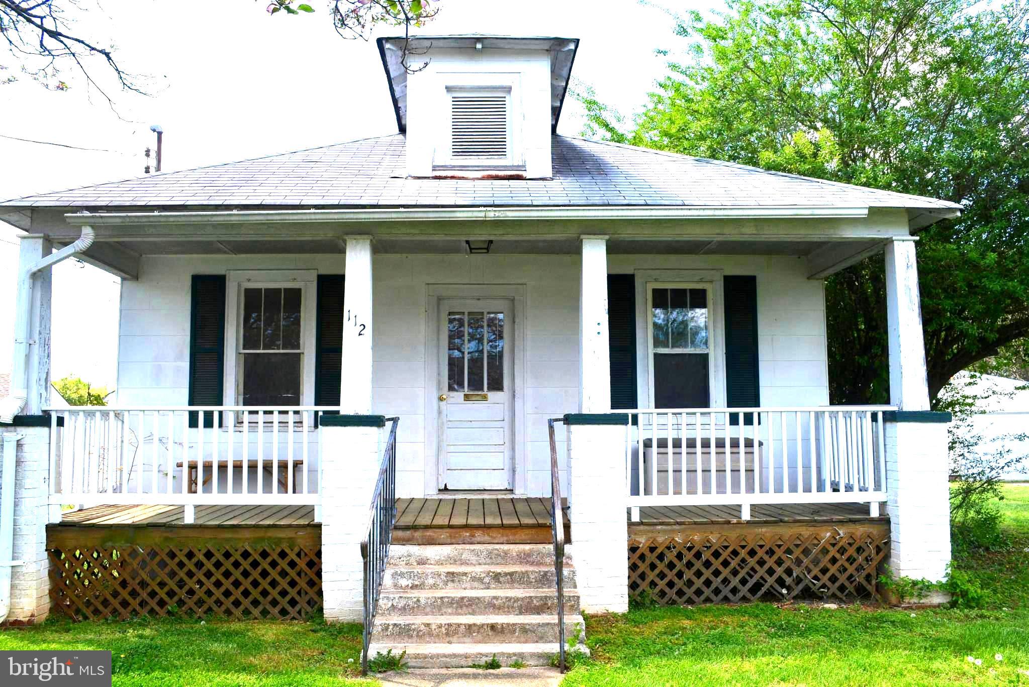 112 Hoyt St