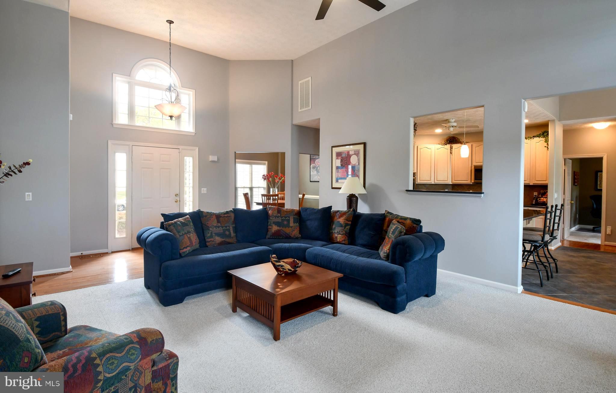 2 Nassau Ct