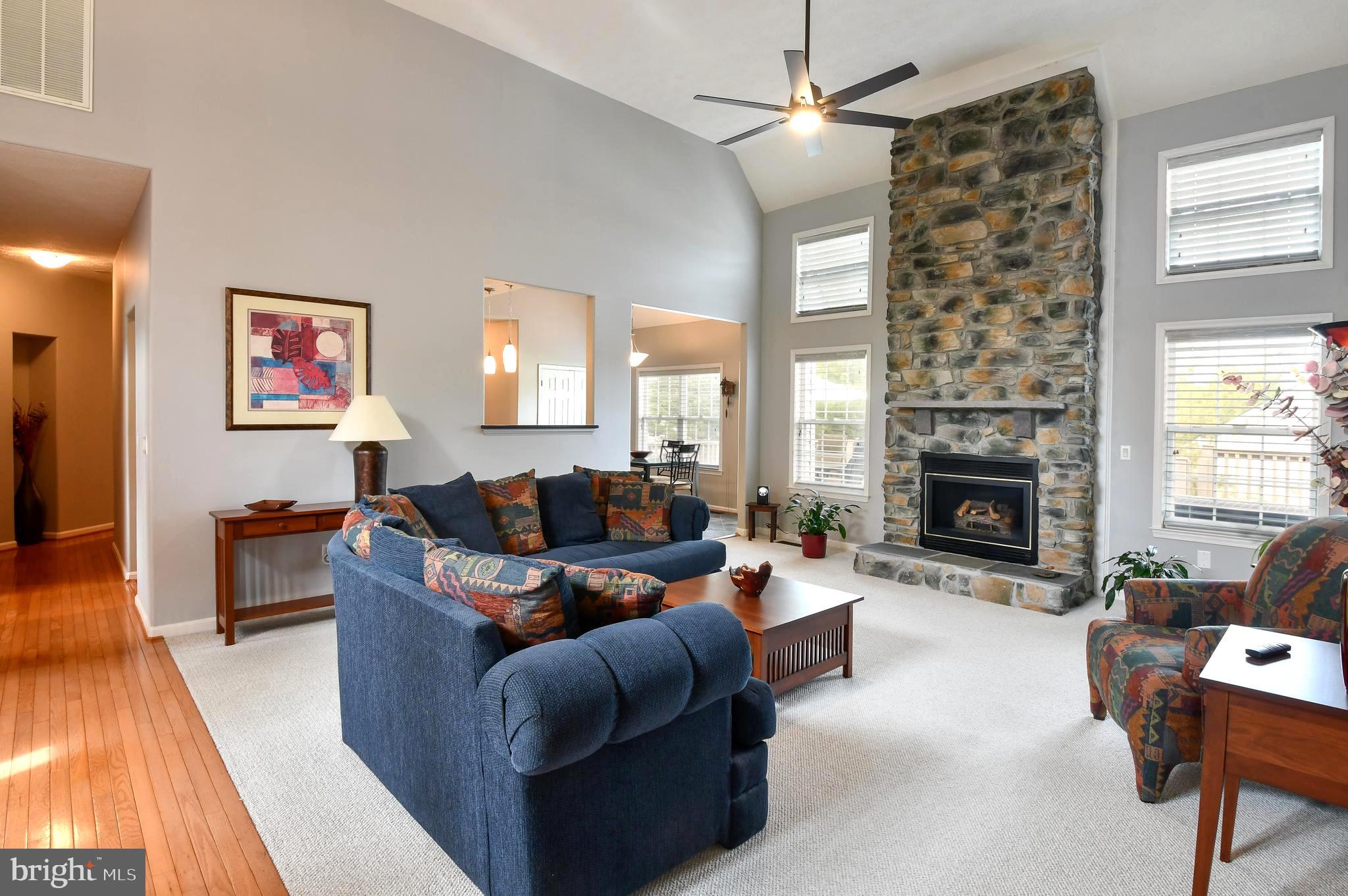2 Nassau Ct