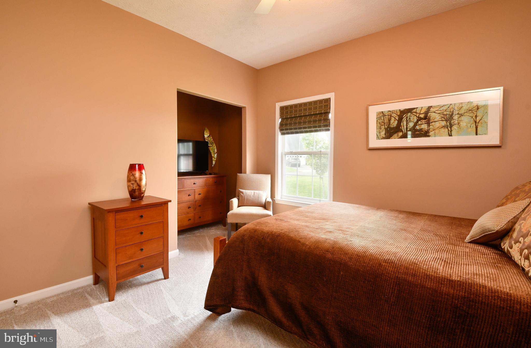 2 Nassau Ct
