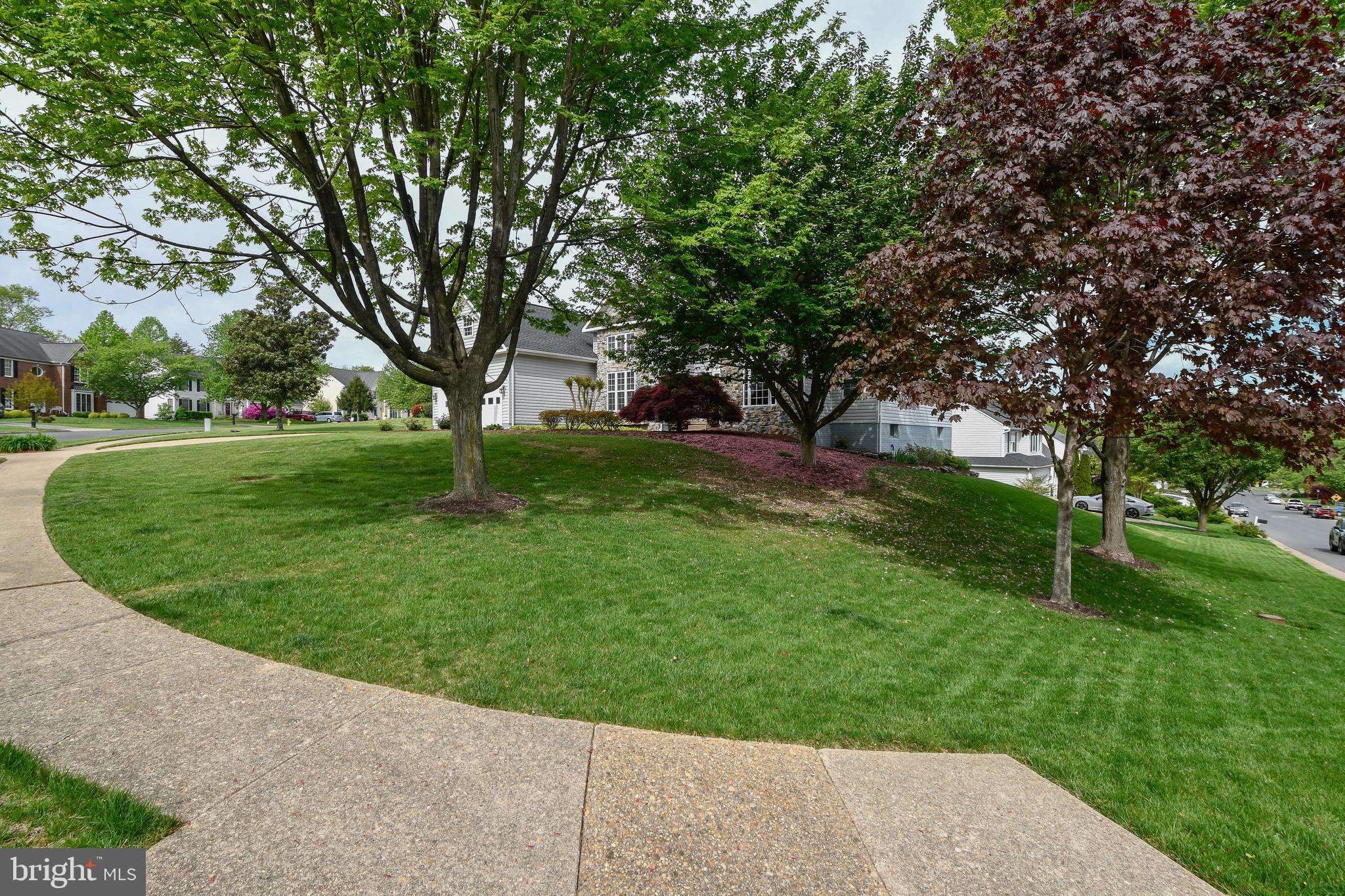 2 Nassau Ct