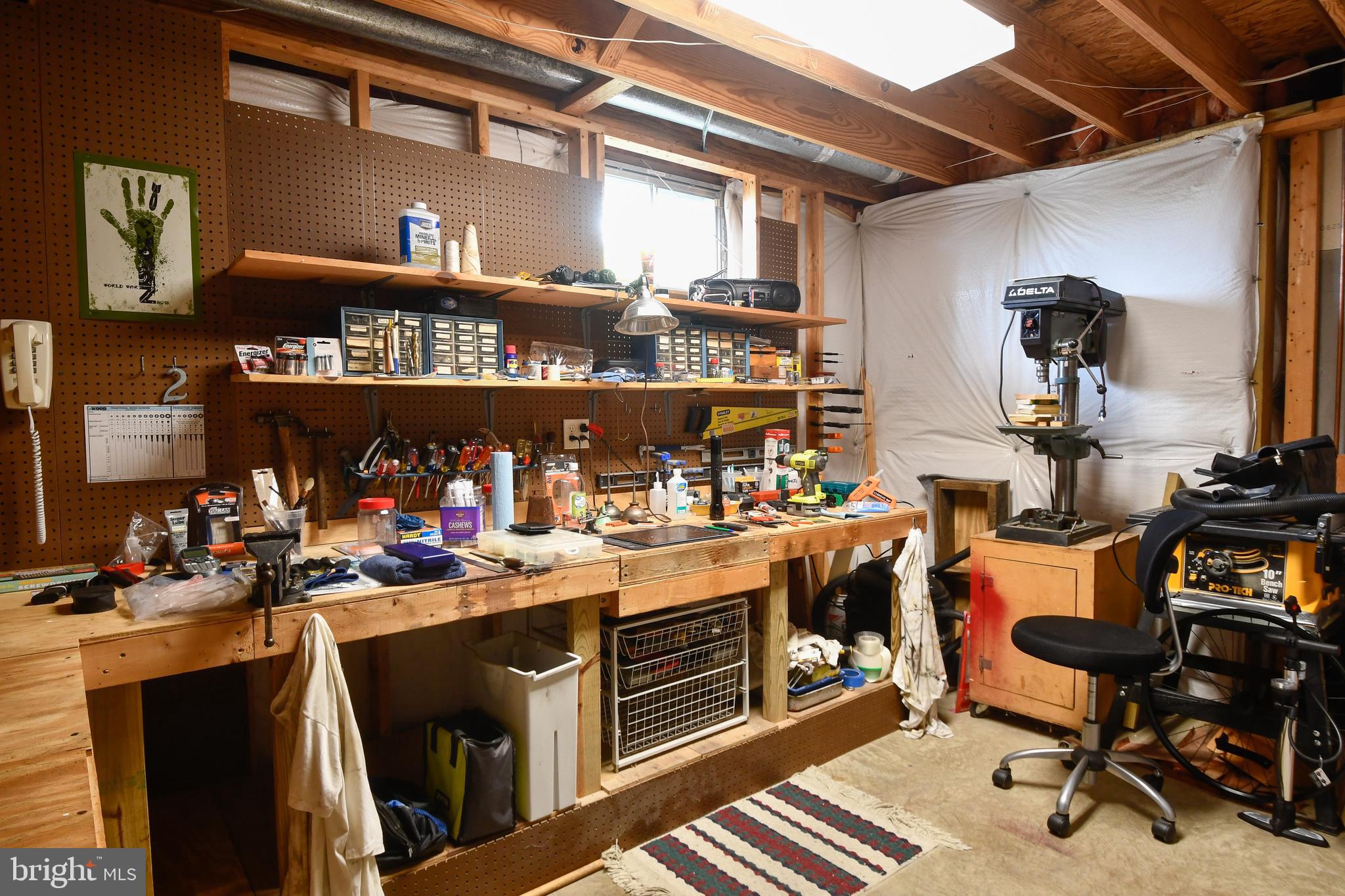 2 Nassau Ct