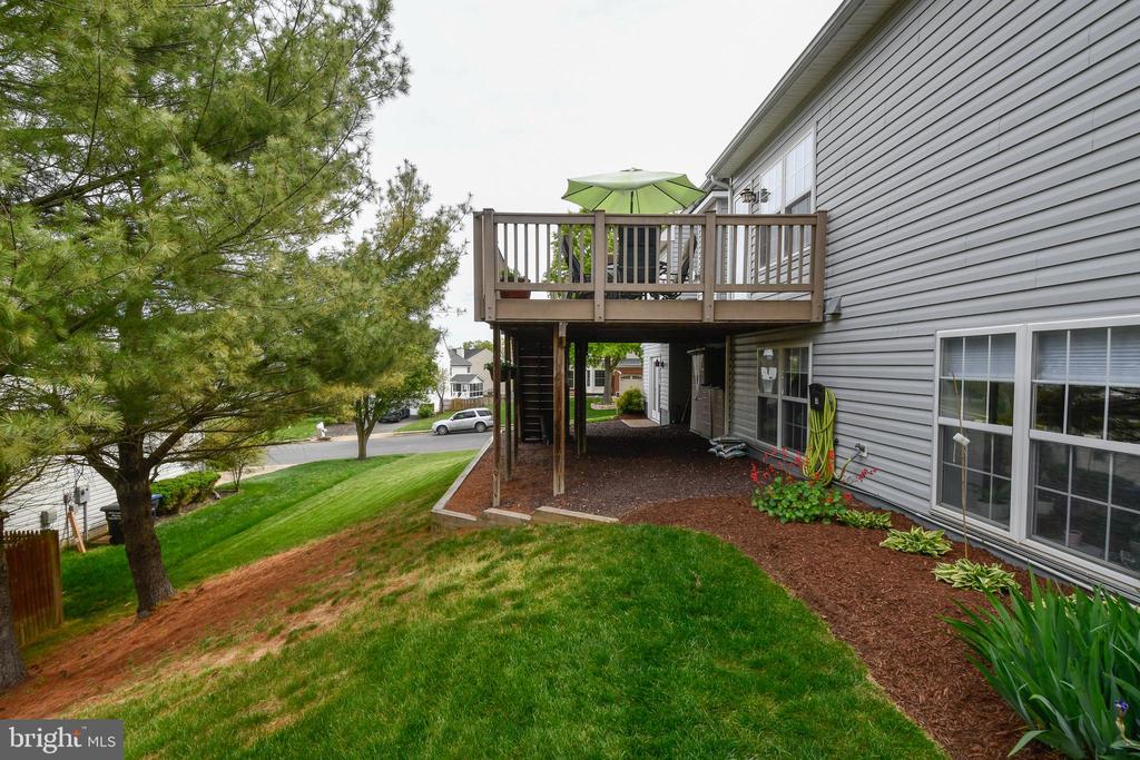 2 Nassau Ct