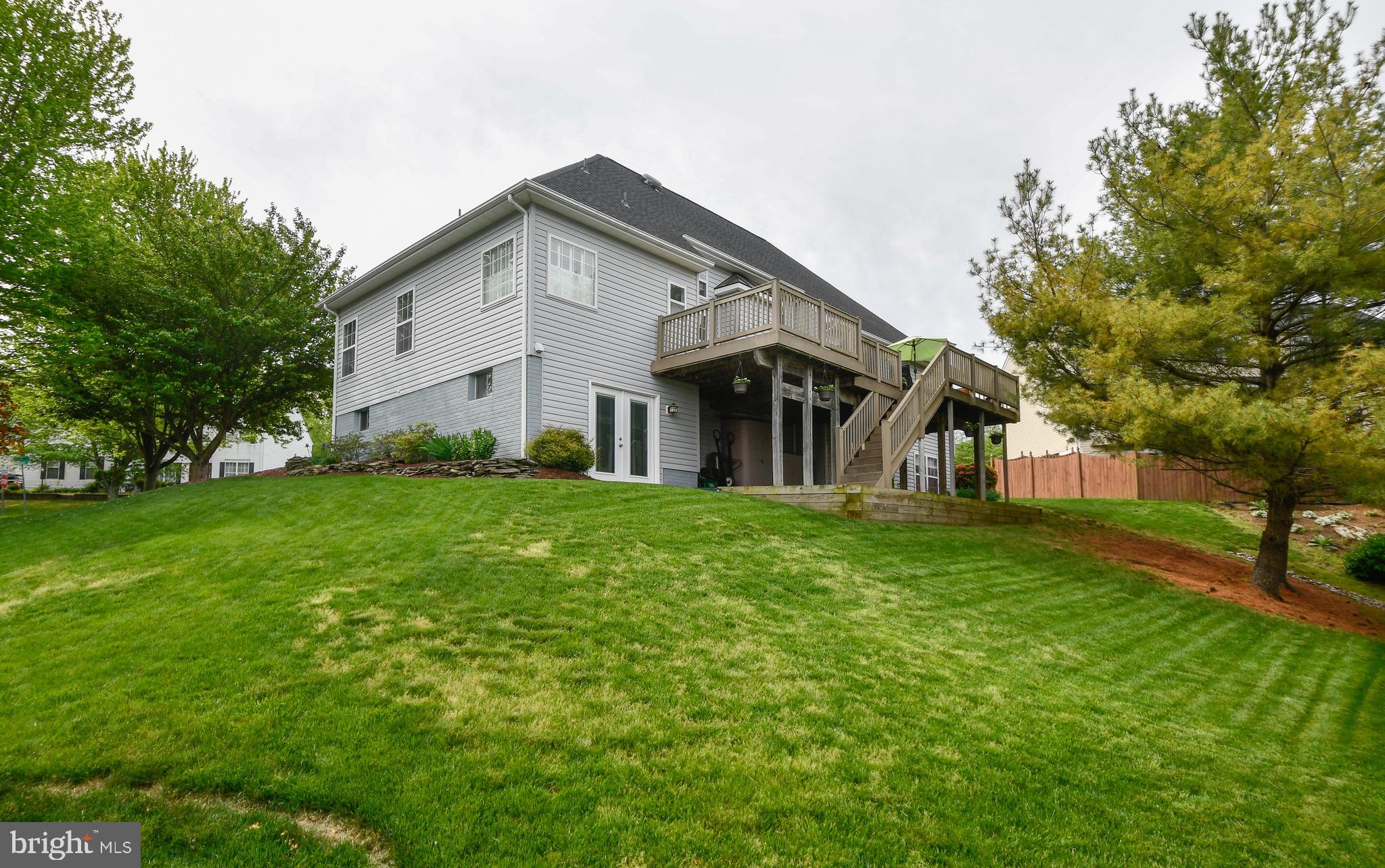2 Nassau Ct