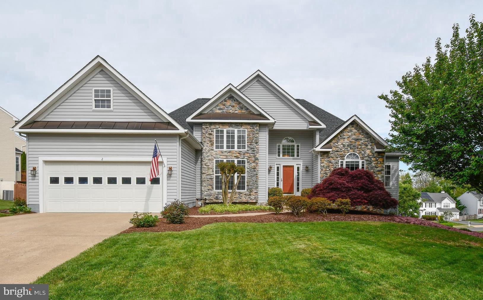 2 Nassau Ct