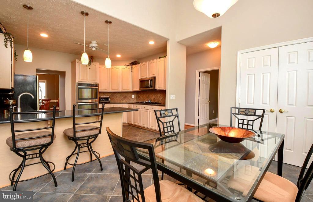 2 Nassau Ct
