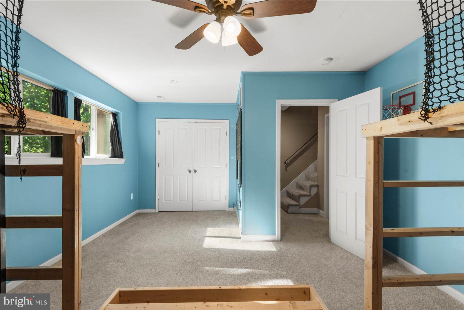 218 Spring Knoll Cir
