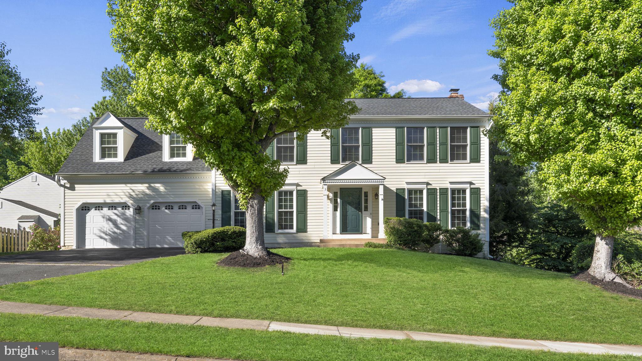 3 Eastbrook Ct