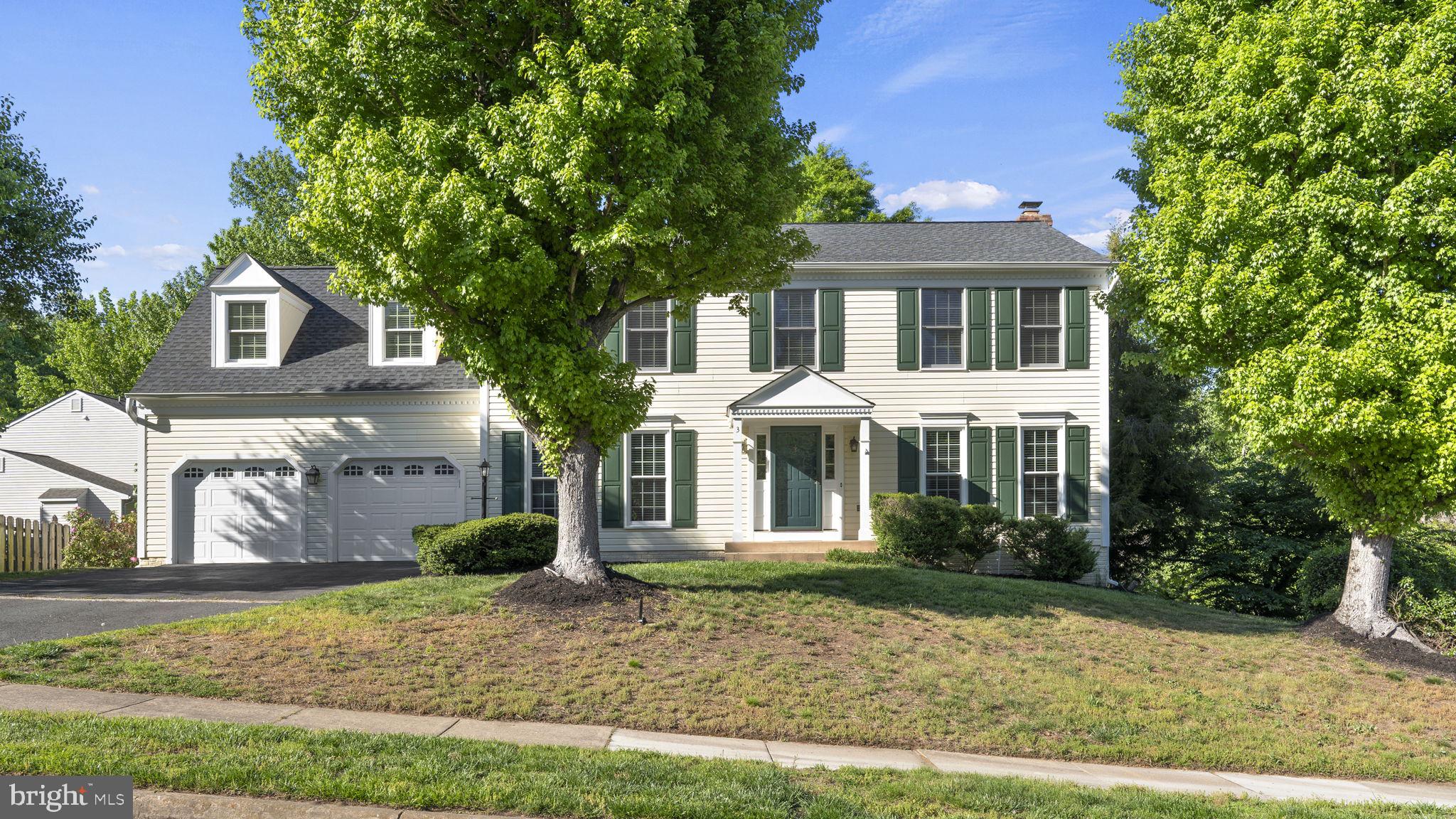 3 Eastbrook Ct