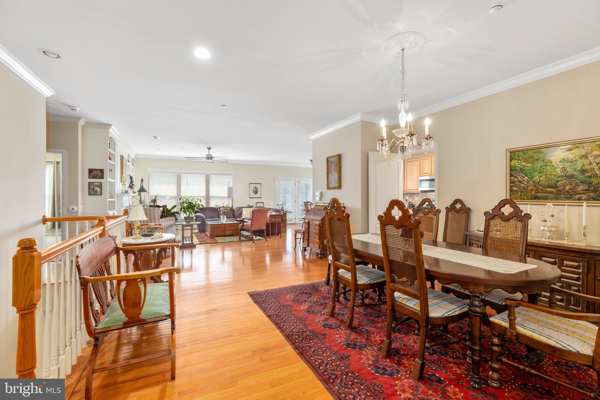 7 Carson Dr
