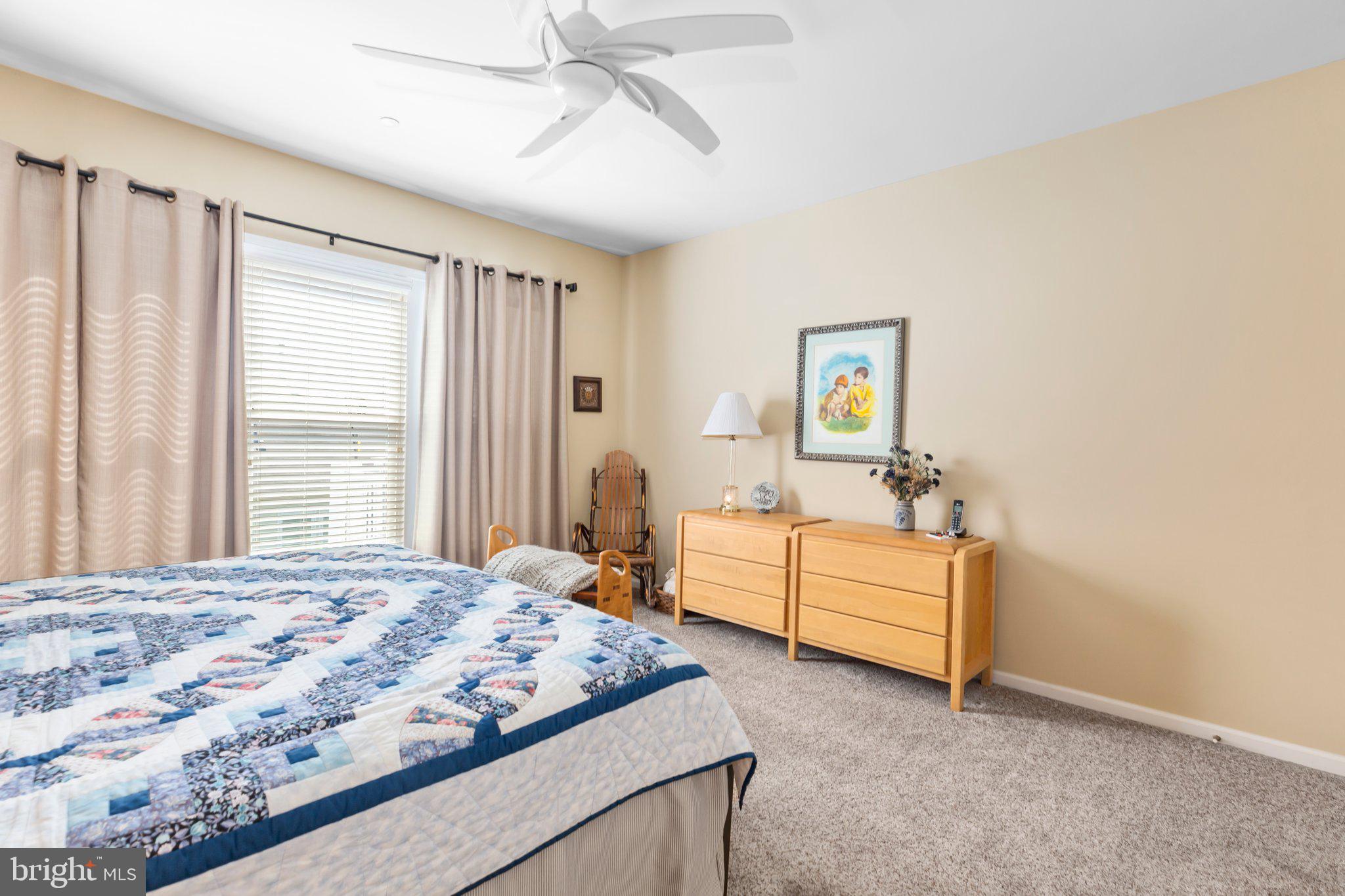 7 Carson Dr