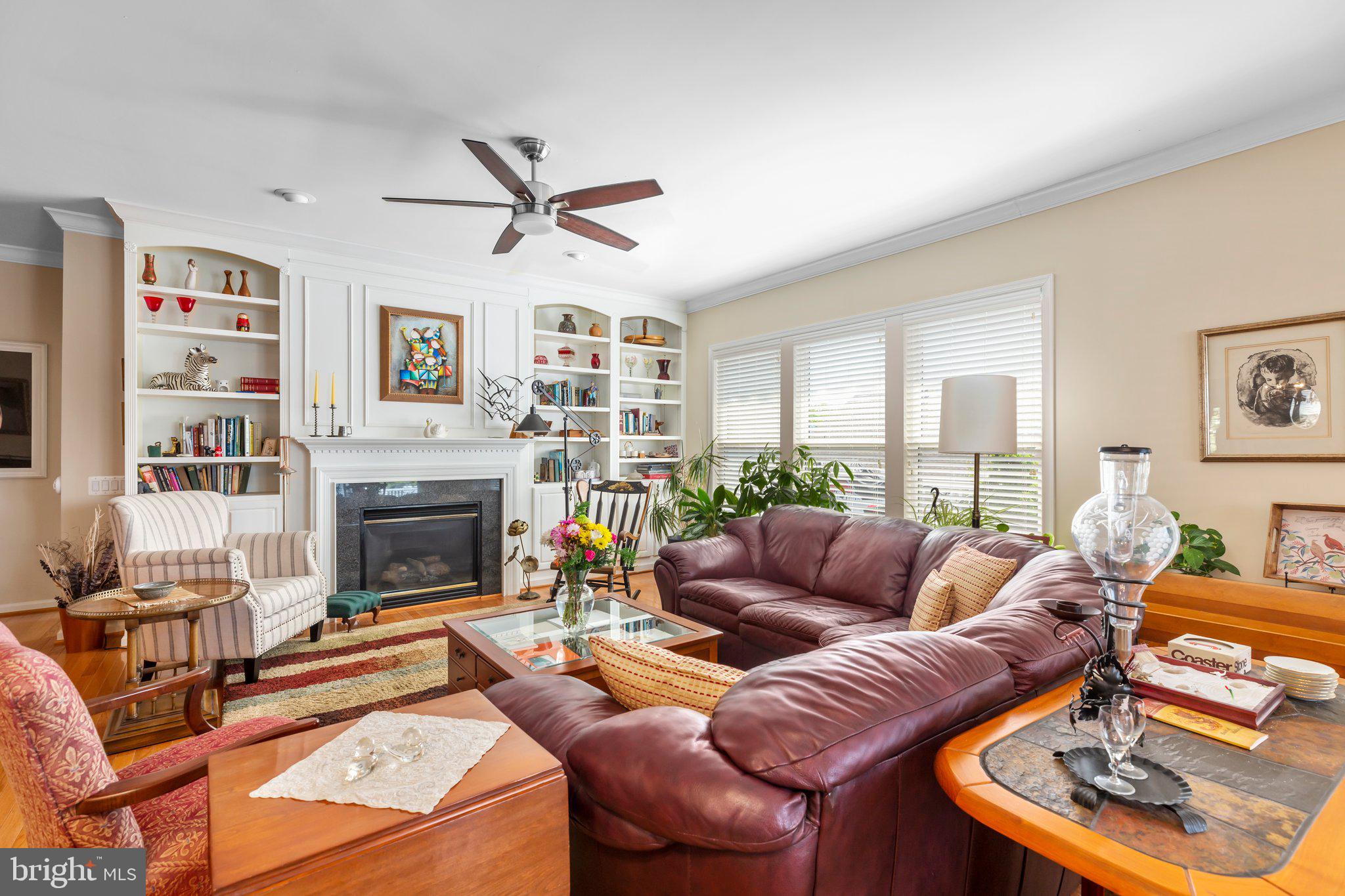 7 Carson Dr
