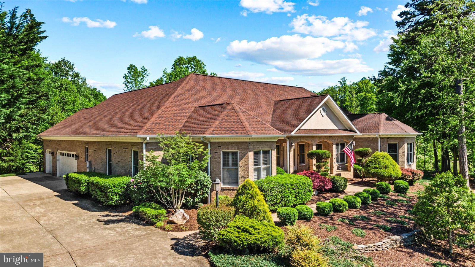 5 Rippling Water Ct