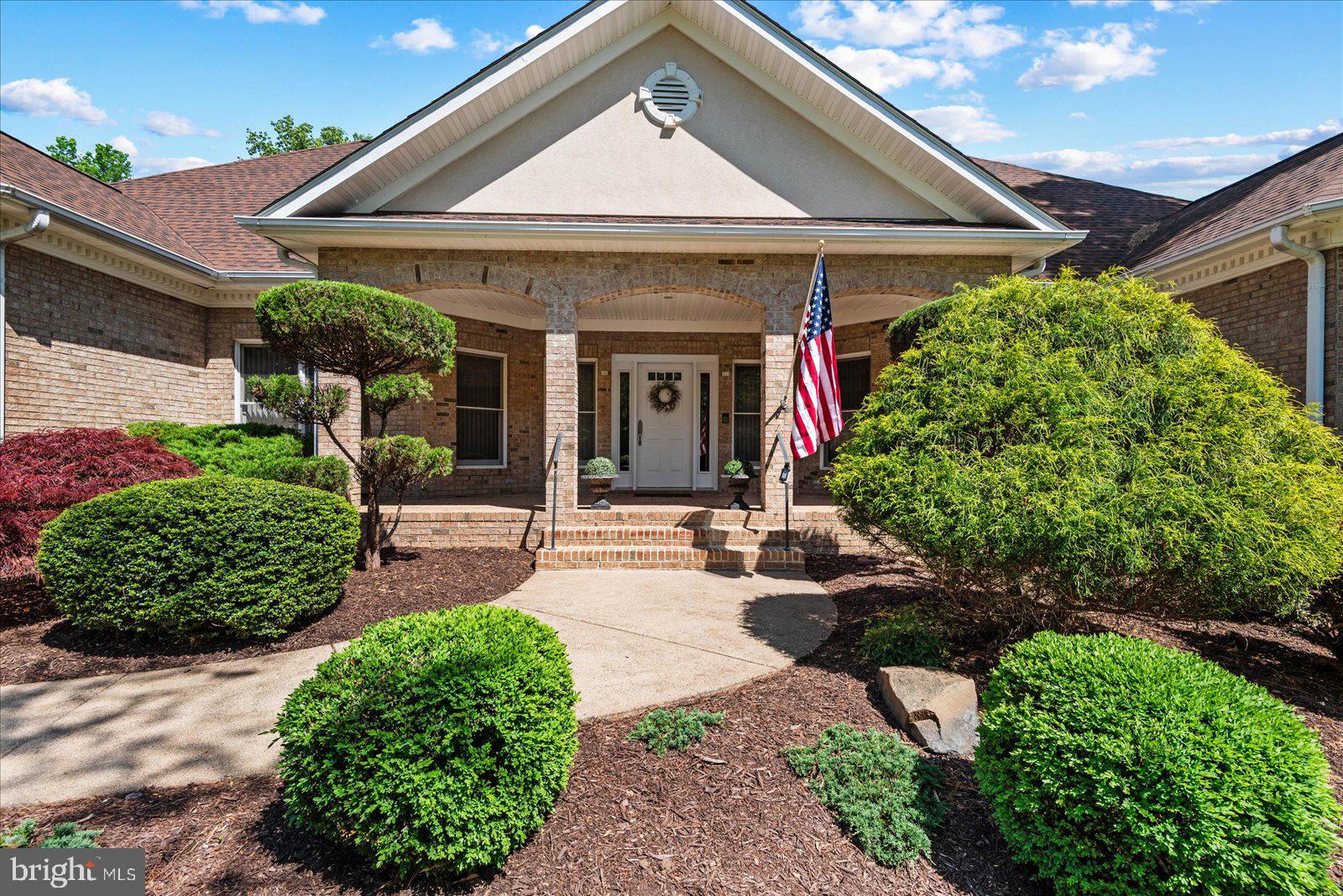 5 Rippling Water Ct