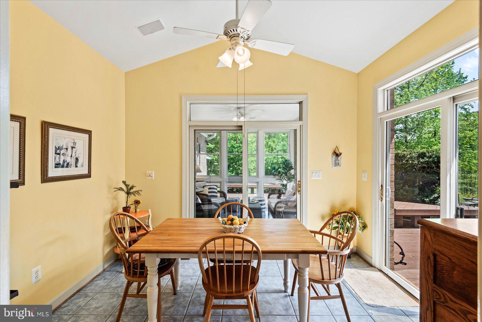 5 Rippling Water Ct