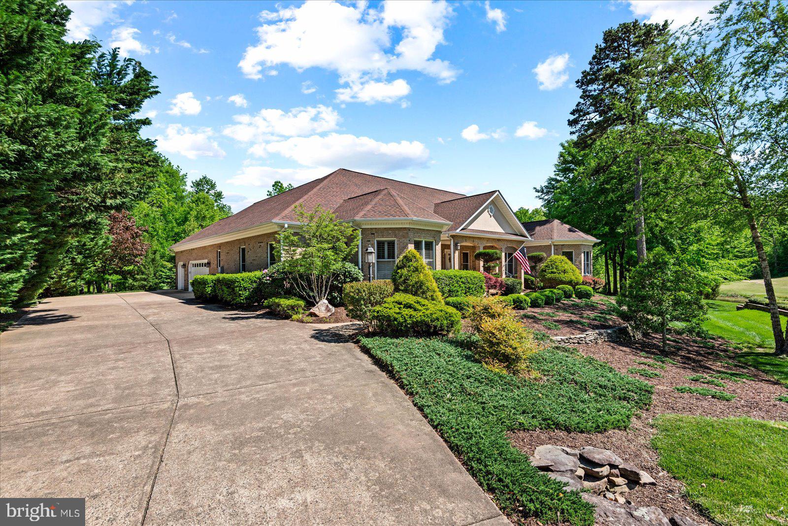5 Rippling Water Ct