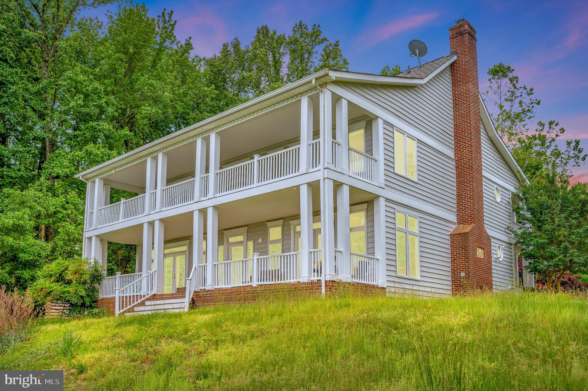 36 Pocahontas Ln
