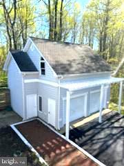 36 Pocahontas Ln