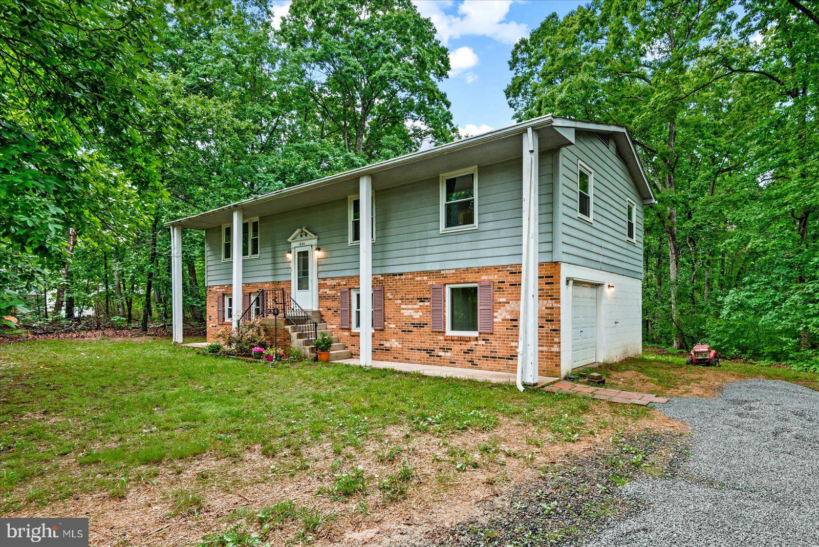 1644 Truslow Rd