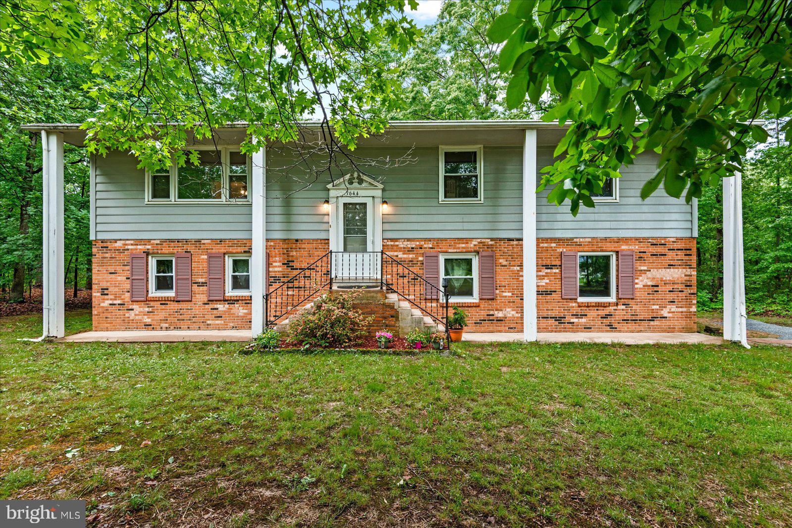 1644 Truslow Rd