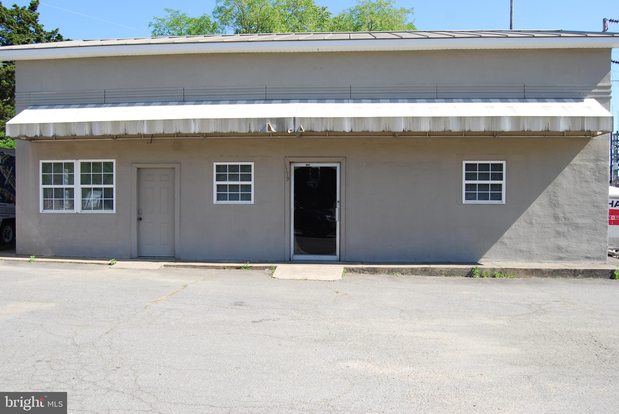 1179 White Oak Rd