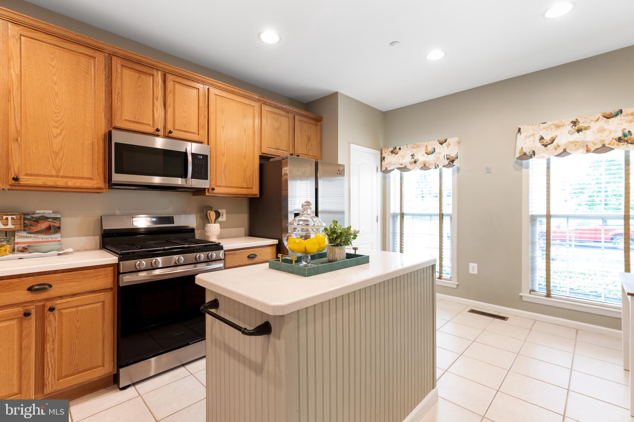 9 Carson Dr