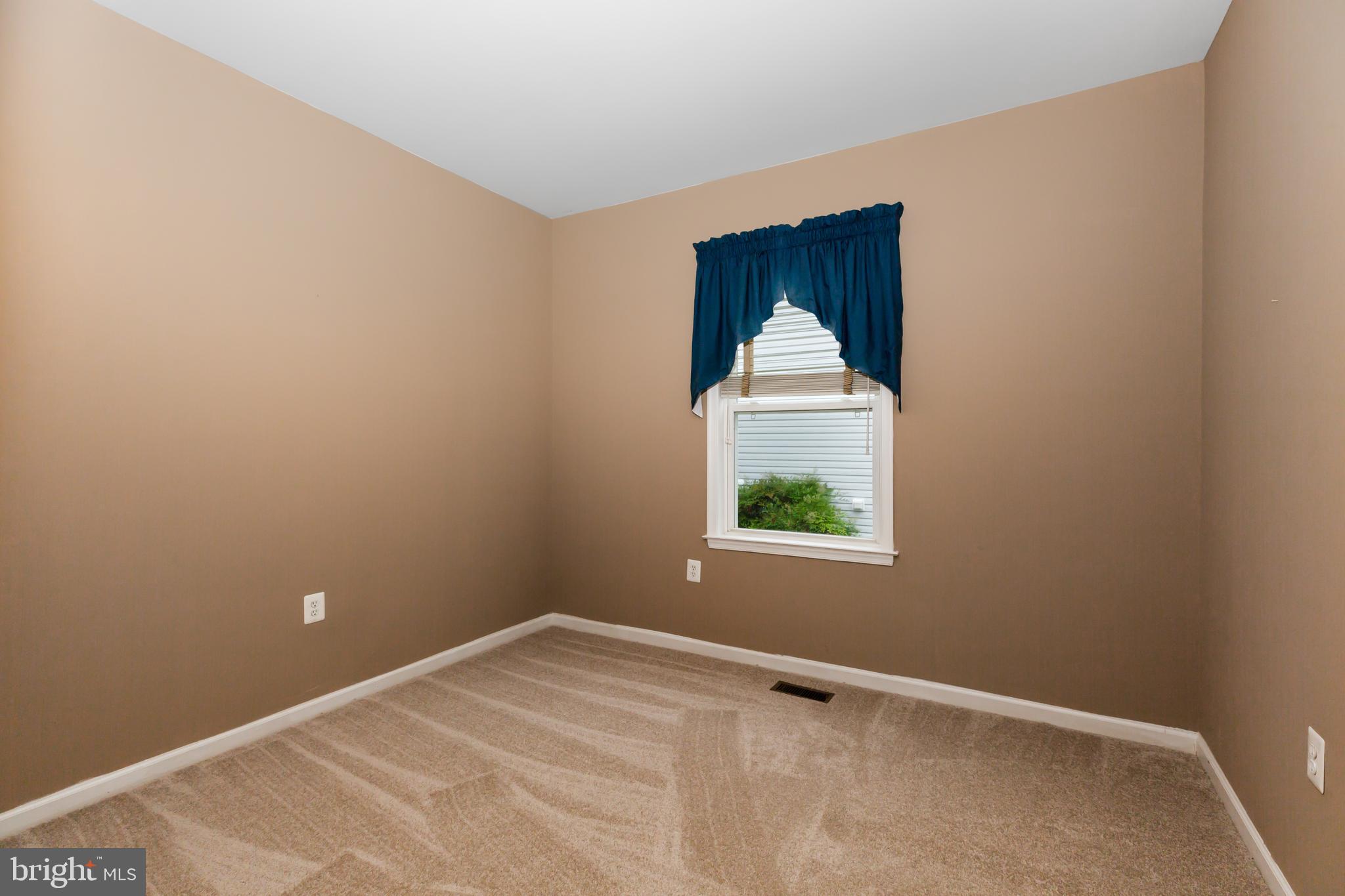 9 Carson Dr