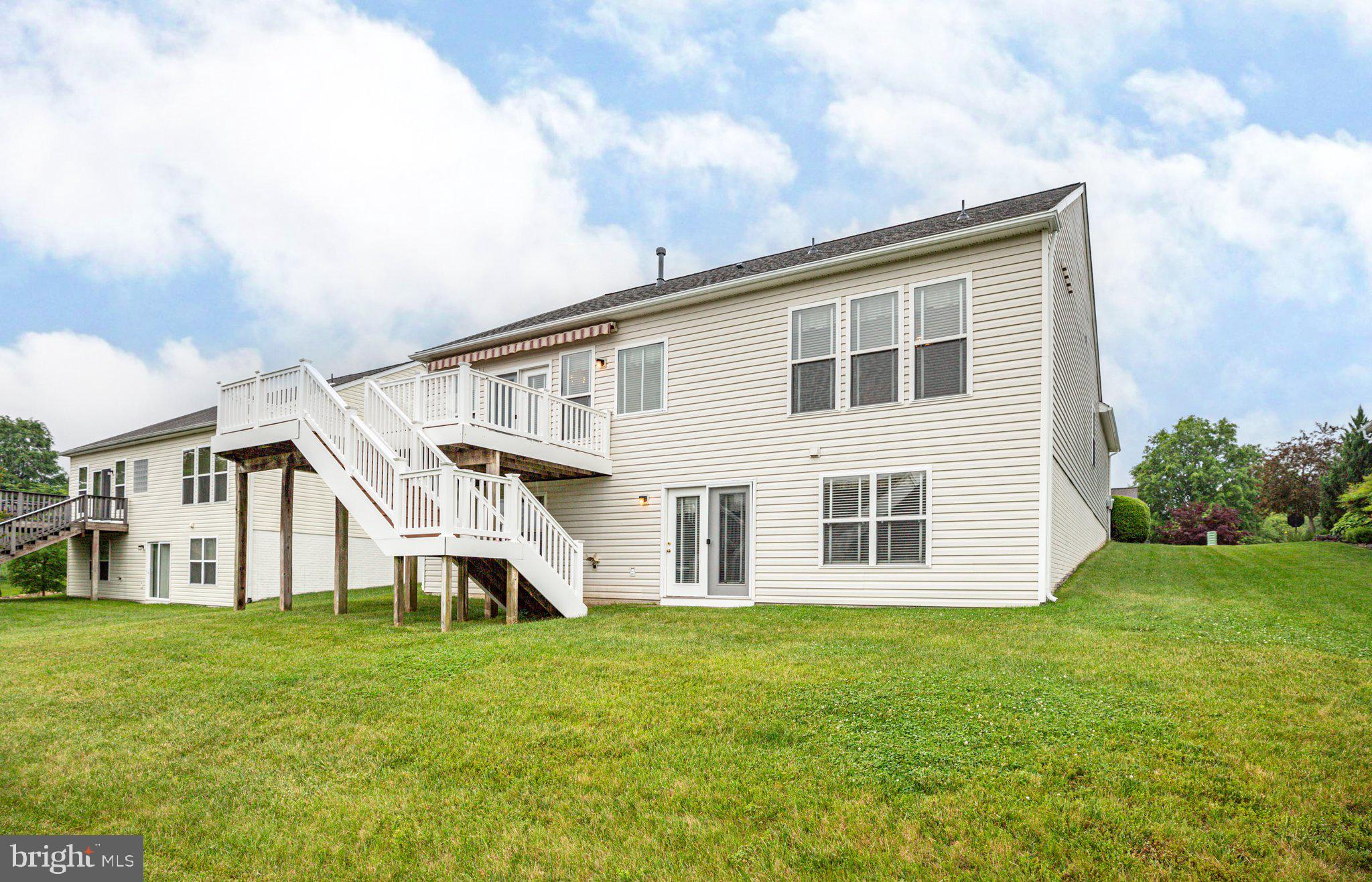 9 Carson Dr