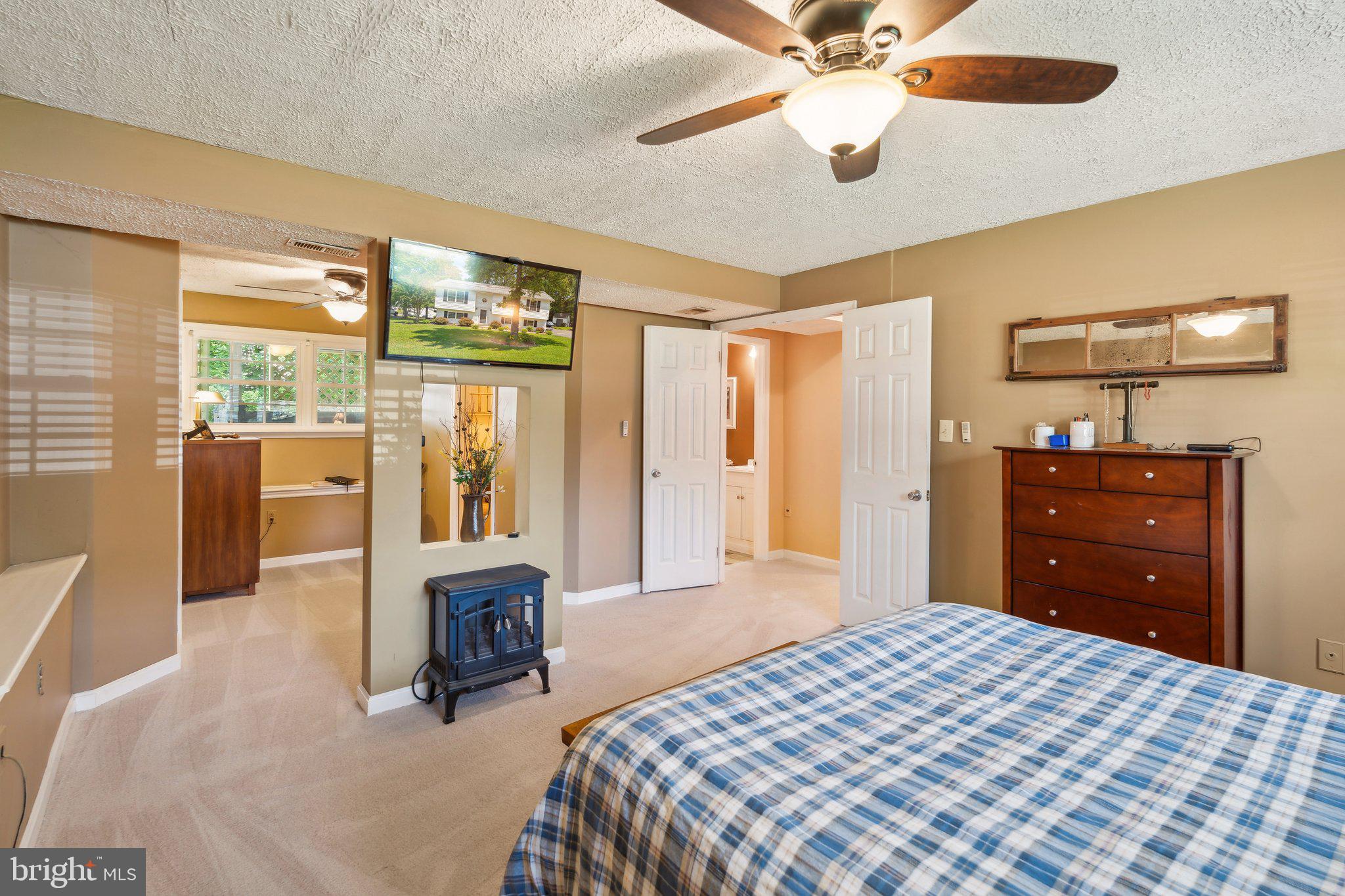 32 Bertram Blvd