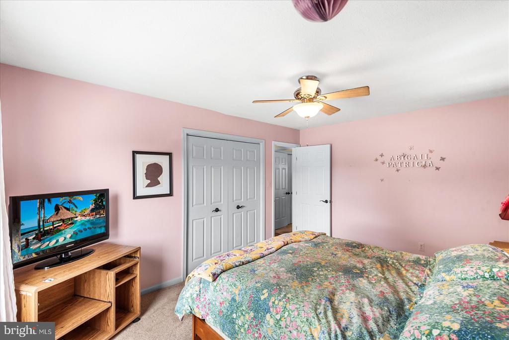 126 Jib Dr