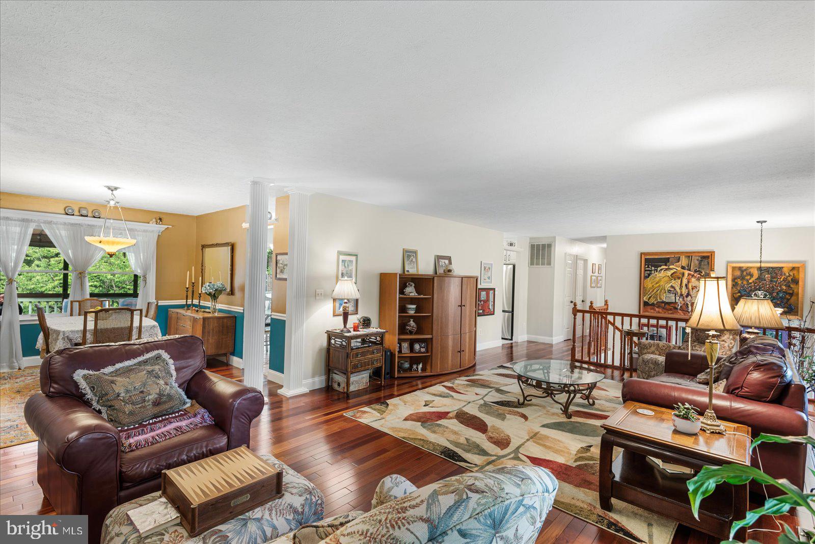 126 Jib Dr
