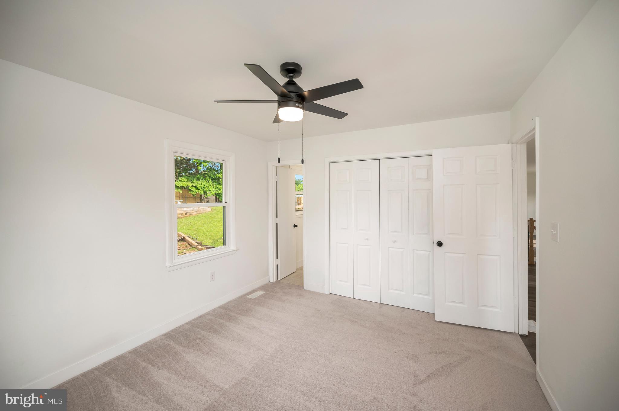 108 Meadow Ln