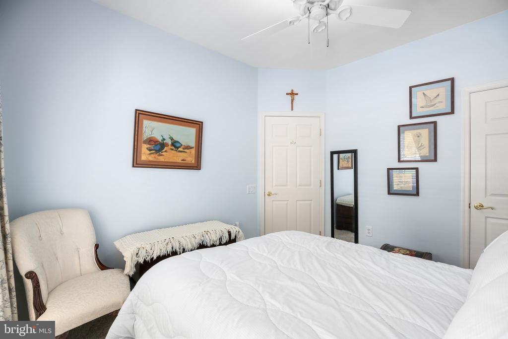 19 Ashland Cir