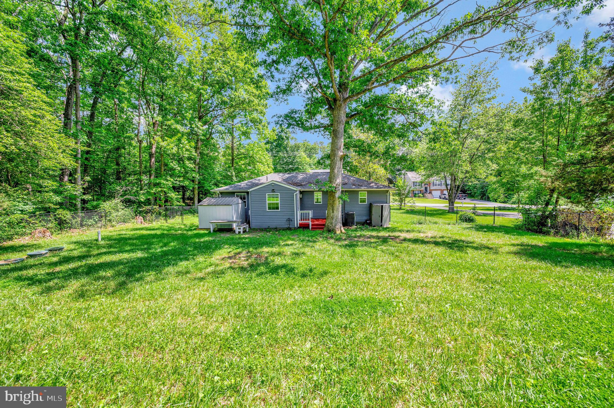 26 Breezy Hill Dr