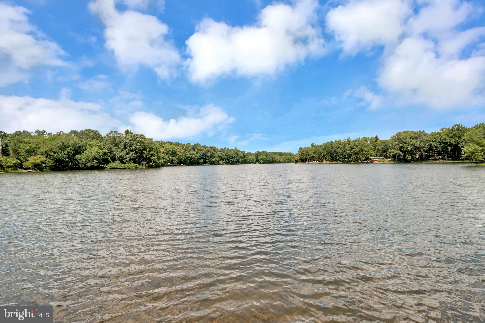 26 Breezy Hill Dr