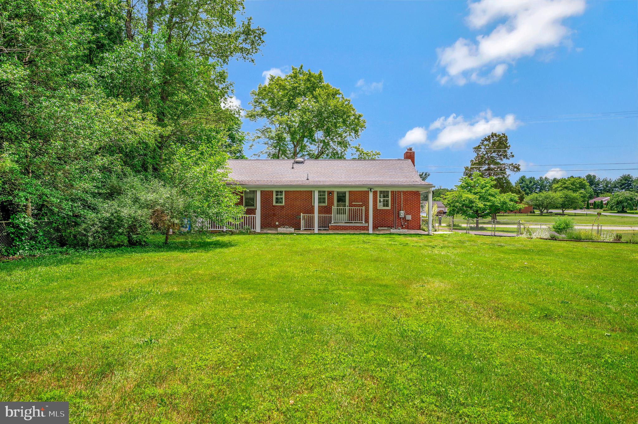 142 Sanford Dr