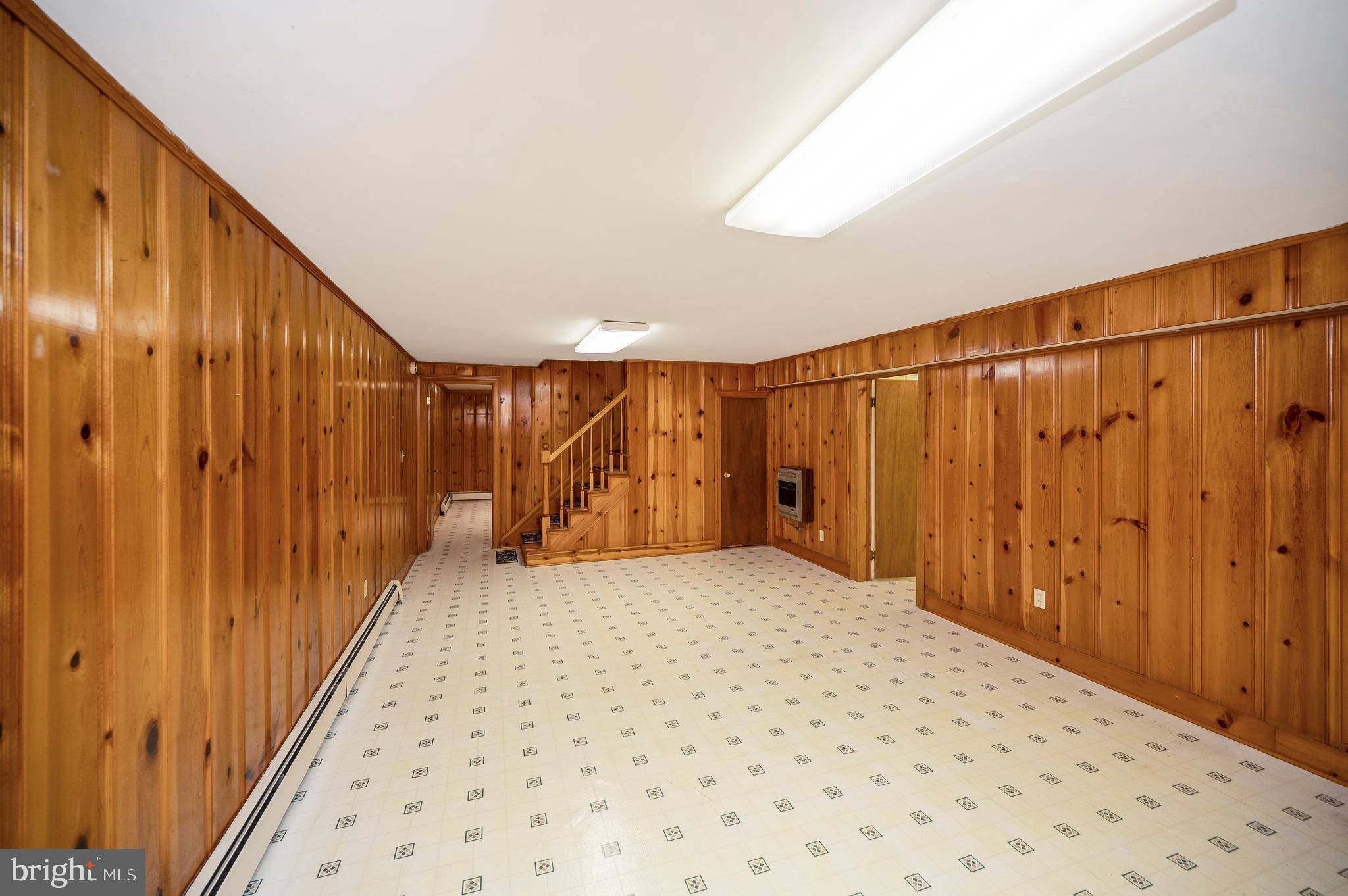 142 Sanford Dr